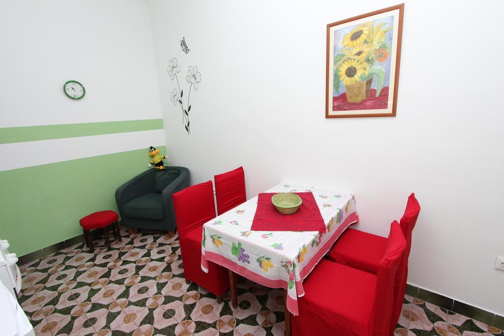 Apartments Santin Ρόβινι Εξωτερικό φωτογραφία