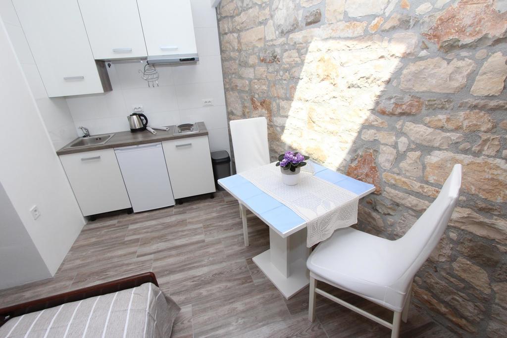 Apartments Santin Ρόβινι Εξωτερικό φωτογραφία